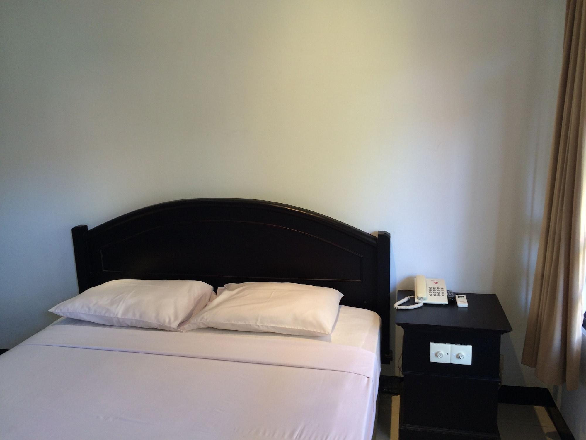 Sri Ratu Hotel Legian Eksteriør bilde
