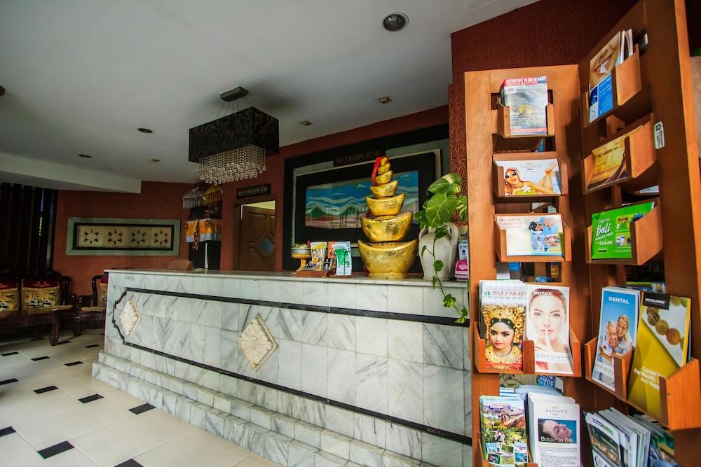 Sri Ratu Hotel Legian Eksteriør bilde