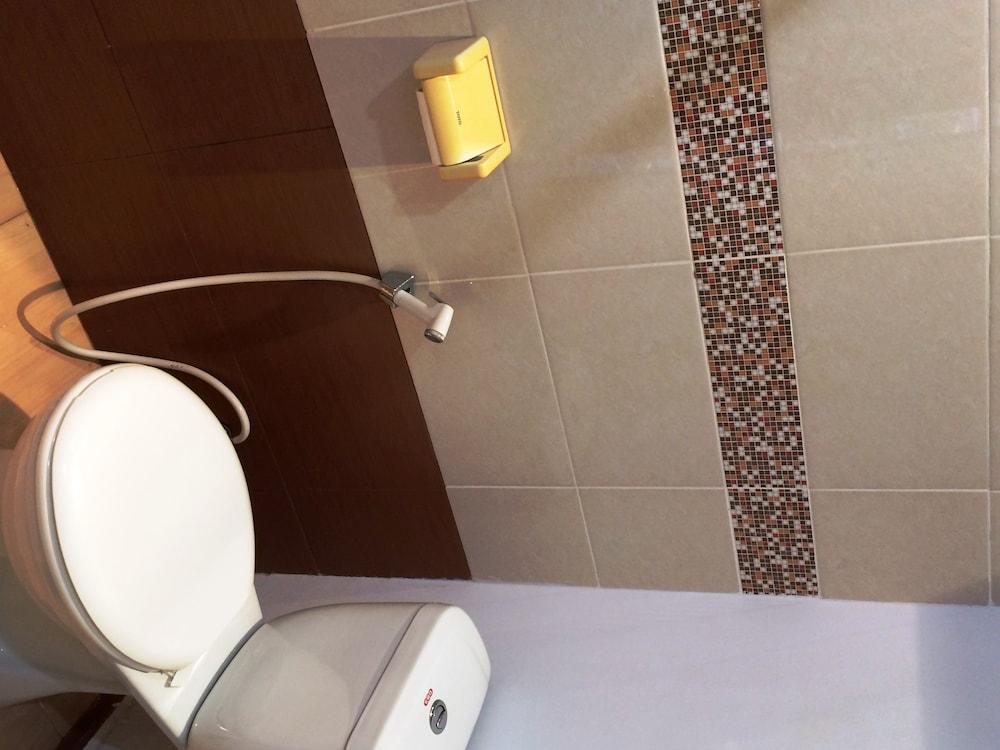 Sri Ratu Hotel Legian Eksteriør bilde