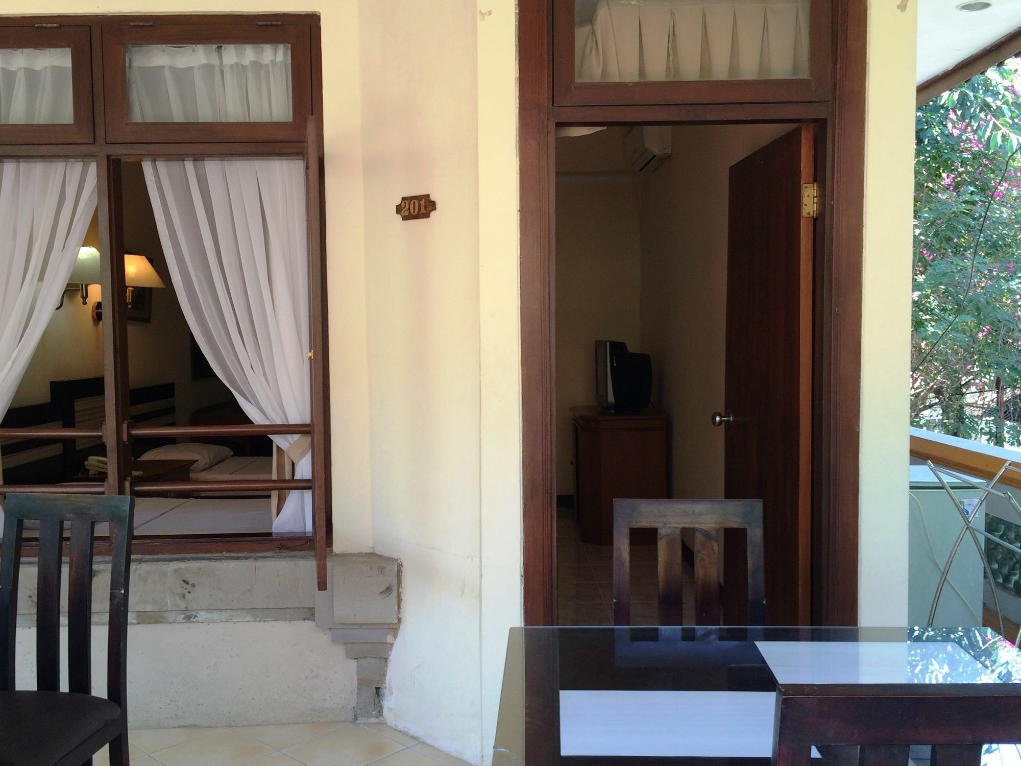 Sri Ratu Hotel Legian Eksteriør bilde